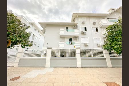 Apartamento para alugar com 117m², 3 quartos e 2 vagasPlaquinha