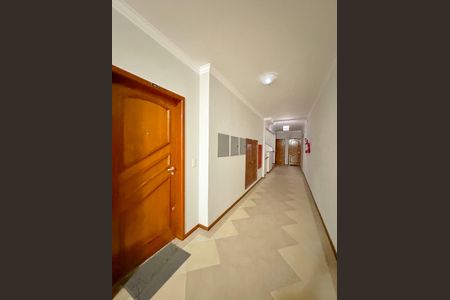 Apartamento para alugar com 117m², 3 quartos e 2 vagasHall social