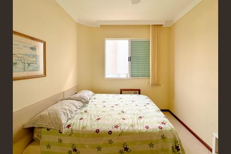 Apartamento para alugar com 117m², 3 quartos e 2 vagasQuarto 2