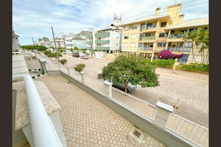 Apartamento para alugar com 117m², 3 quartos e 2 vagasVaranda