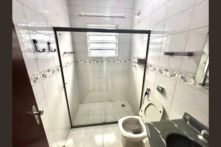 Casa à venda com 240m², 3 quartos e 1 vagaBanheiro da Suíte 1