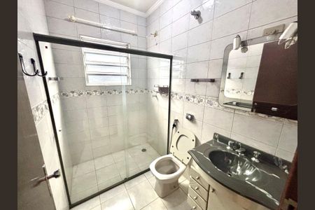 Casa à venda com 240m², 3 quartos e 1 vagaBanheiro da Suíte 1