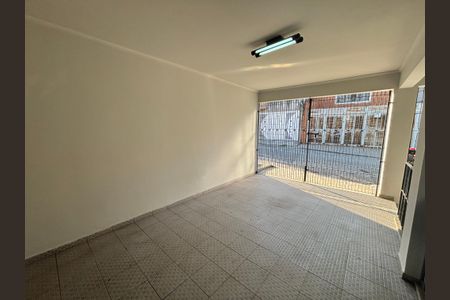 Casa à venda com 240m², 3 quartos e 1 vagaGaragem