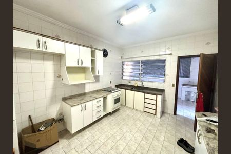 Casa à venda com 240m², 3 quartos e 1 vagaCozinha