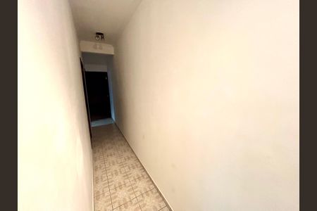 Casa à venda com 240m², 3 quartos e 1 vagaCorredor
