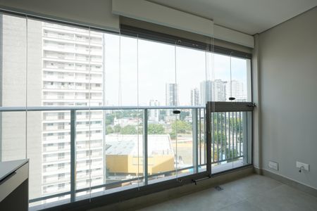 Varanda de kitnet/studio para alugar com 1 quarto, 25m² em Vila Mariana, São Paulo