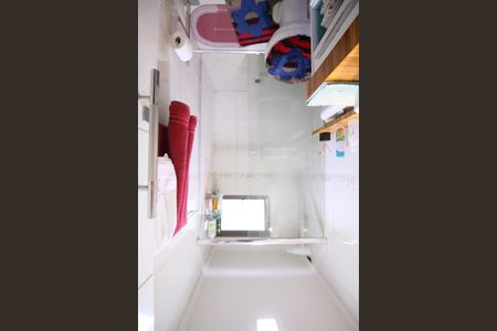 Apartamento à venda com 70m², 2 quartos e 1 vagaBanheiro 