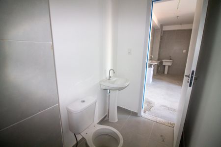 Apartamento para alugar com 36m², 2 quartos e sem vagaBanheiro