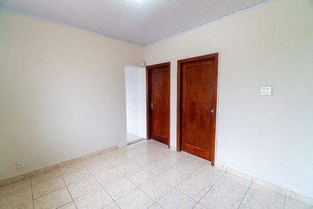 Sala de casa para alugar com 2 quartos, 120m² em Vila Fachini, São Paulo