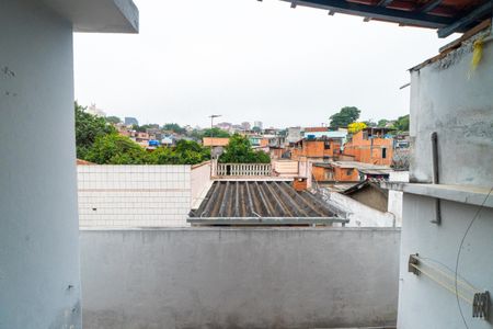 Vista do Quarto 2 de casa para alugar com 2 quartos, 120m² em Vila Fachini, São Paulo