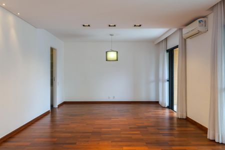 Sala de apartamento para alugar com 3 quartos, 160m² em Jardim Morumbi, São Paulo