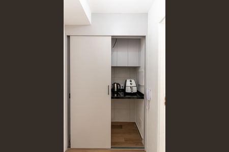 Apartamento à venda com 49m², 3 quartos e 1 vagaÁrea de Serviço