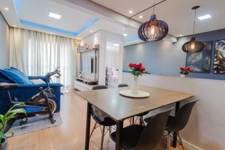 Sala/Sala de jantar de apartamento para alugar com 2 quartos, 50m² em Vila Guarani, Mauá