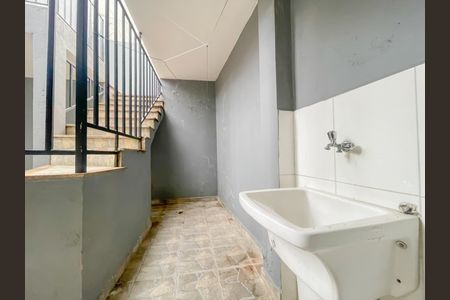 Área de Serviço de casa para alugar com 1 quarto, 40m² em Mutinga, Osasco