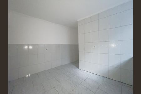 Cozinha de casa para alugar com 1 quarto, 40m² em Mutinga, Osasco