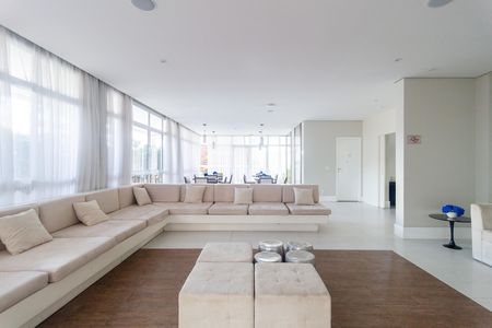 Apartamento à venda com 77m², 2 quartos e 2 vagas Apartamento à venda com 77m², 2 quartos e 2 vagasSalão de Festas