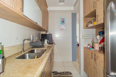 Apartamento à venda com 77m², 2 quartos e 2 vagas Apartamento à venda com 77m², 2 quartos e 2 vagasCozinha