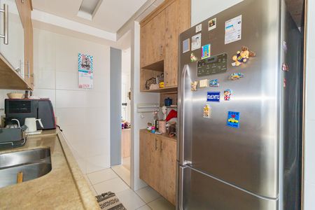 Apartamento à venda com 77m², 2 quartos e 2 vagas Apartamento à venda com 77m², 2 quartos e 2 vagasCozinha