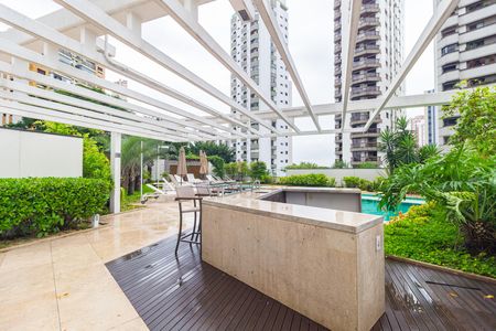 Apartamento à venda com 77m², 2 quartos e 2 vagas Apartamento à venda com 77m², 2 quartos e 2 vagasPiscina
