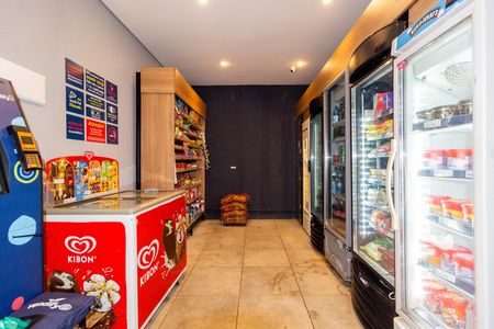 Apartamento à venda com 77m², 2 quartos e 2 vagas Apartamento à venda com 77m², 2 quartos e 2 vagasMini Mercado