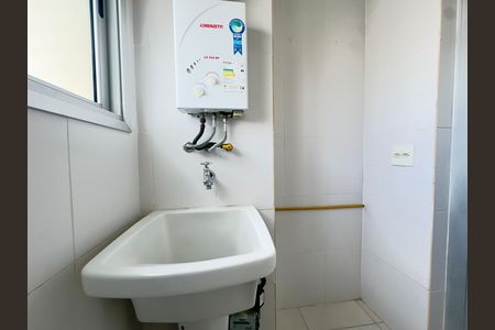 Apartamento à venda com 60m², 2 quartos e 1 vaga Apartamento à venda com 60m², 2 quartos e 1 vagaÁrea de Serviço