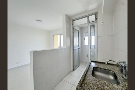 Apartamento à venda com 60m², 2 quartos e 1 vaga Apartamento à venda com 60m², 2 quartos e 1 vagaCozinha