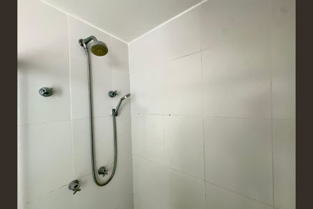 Apartamento à venda com 60m², 2 quartos e 1 vaga Apartamento à venda com 60m², 2 quartos e 1 vagaBanheiro