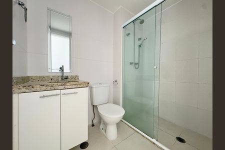 Apartamento à venda com 60m², 2 quartos e 1 vaga Apartamento à venda com 60m², 2 quartos e 1 vagaBanheiro