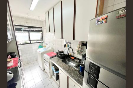 Apartamento à venda com 47m², 2 quartos e 1 vagaCozinha e Área de Serviço