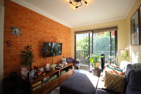 Apartamento à venda com 58m², 2 quartos e 2 vagasSala