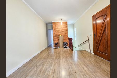 Sala de casa para alugar com 3 quartos, 130m² em Vila Fazzeoni, São Paulo