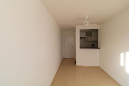 Apartamento à venda com 58m², 2 quartos e 1 vaga Apartamento à venda com 58m², 2 quartos e 1 vagaSalas
