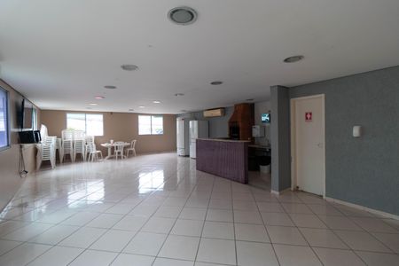 Apartamento à venda com 58m², 2 quartos e 1 vaga Apartamento à venda com 58m², 2 quartos e 1 vagaÁrea comum - Salão de festas