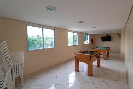 Apartamento à venda com 58m², 2 quartos e 1 vaga Apartamento à venda com 58m², 2 quartos e 1 vagaÁrea comum - Salão de jogos