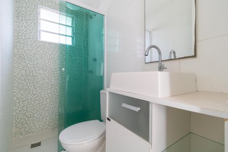 Apartamento à venda com 58m², 2 quartos e 1 vaga Apartamento à venda com 58m², 2 quartos e 1 vagaBanheiro