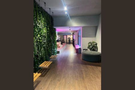 Apartamento à venda com 24m², 1 quarto e sem vaga Apartamento à venda com 24m², 1 quarto e sem vagaHall Social