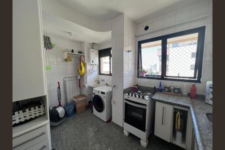 Apartamento à venda com 60m², 2 quartos e 2 vagasCozinha