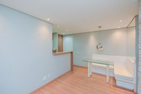 Sala de apartamento para alugar com 2 quartos, 50m² em Jardim Umuarama, São Paulo