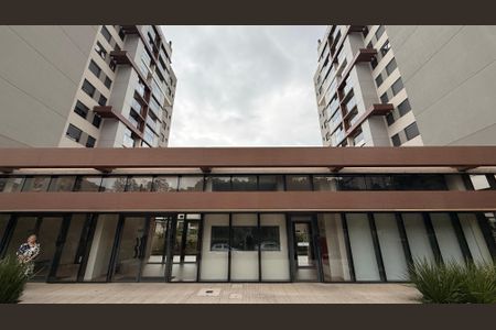 Apartamento para alugar com 71m², 2 quartos e 1 vagaFachada