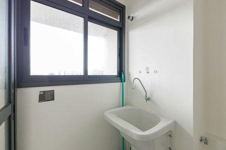 Apartamento para alugar com 71m², 2 quartos e 1 vagaÁrea de Serviço