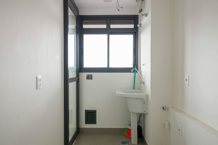 Apartamento para alugar com 71m², 2 quartos e 1 vagaÁrea de Serviço