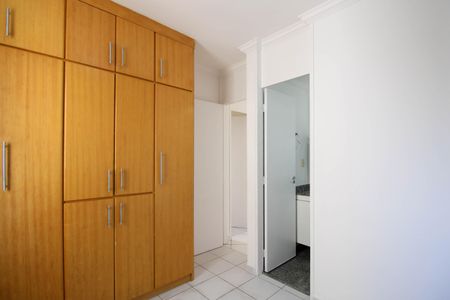 Apartamento para alugar com 70m², 2 quartos e 2 vagasSuíte 