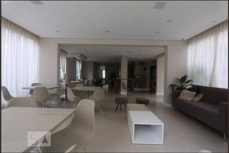 Apartamento para alugar com 70m², 2 quartos e 2 vagasÁrea comum