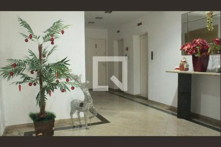 Apartamento para alugar com 70m², 2 quartos e 2 vagasHall social