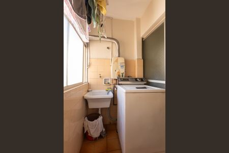 Apartamento à venda com 72m², 3 quartos e 1 vagaÁrea de Serviço