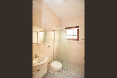 Casa para alugar com 128m², 3 quartos e 3 vagasBanheiro