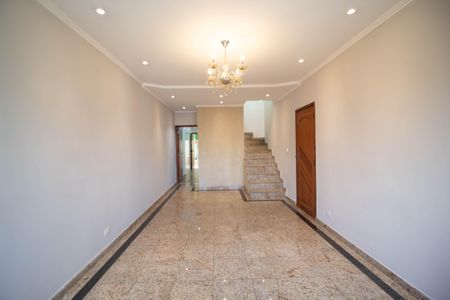 Sala de casa para alugar com 3 quartos, 128m² em Vila Rosalia, Guarulhos