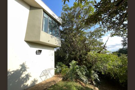 Casa de condomínio para alugar com 200m², 4 quartos e 2 vagas Casa de condomínio para alugar com 200m², 4 quartos e 2 vagasDetalhe