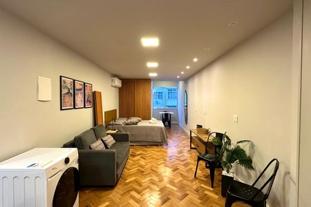 Apartamento para alugar com 1 quarto, 40m² em Leme, Rio de Janeiro