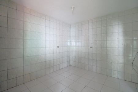 Cozinha de casa para alugar com 1 quarto, 35m² em Parque Cocaia, São Paulo